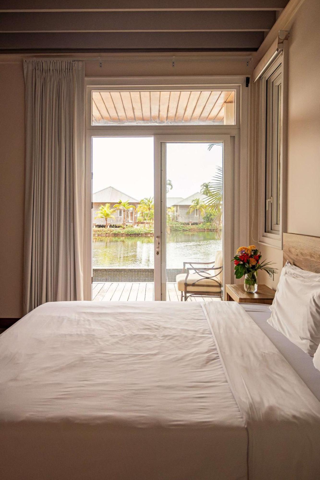 Itz'Ana Resort & Residences Placencia Esterno foto